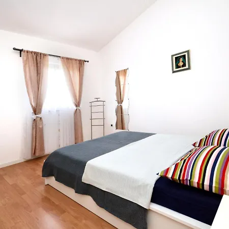 Prázdninový dům Kristina - Kst160 By Interhome