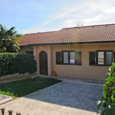 Prázdninový dům Kristina - Kst160 By Interhome
